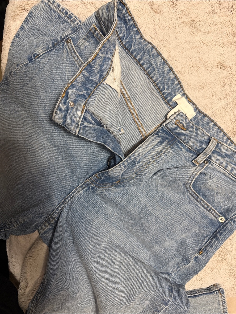 H&M mom jeans